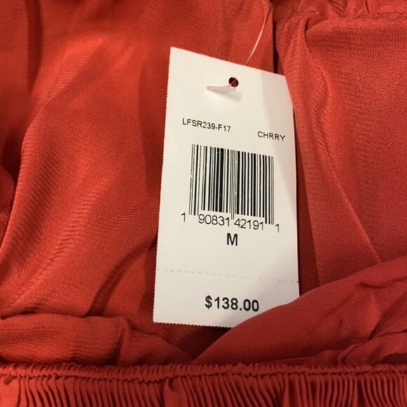 NWT Lovers + Friends Zayn Top in Cherry Size Medium - Picture 7 of 9